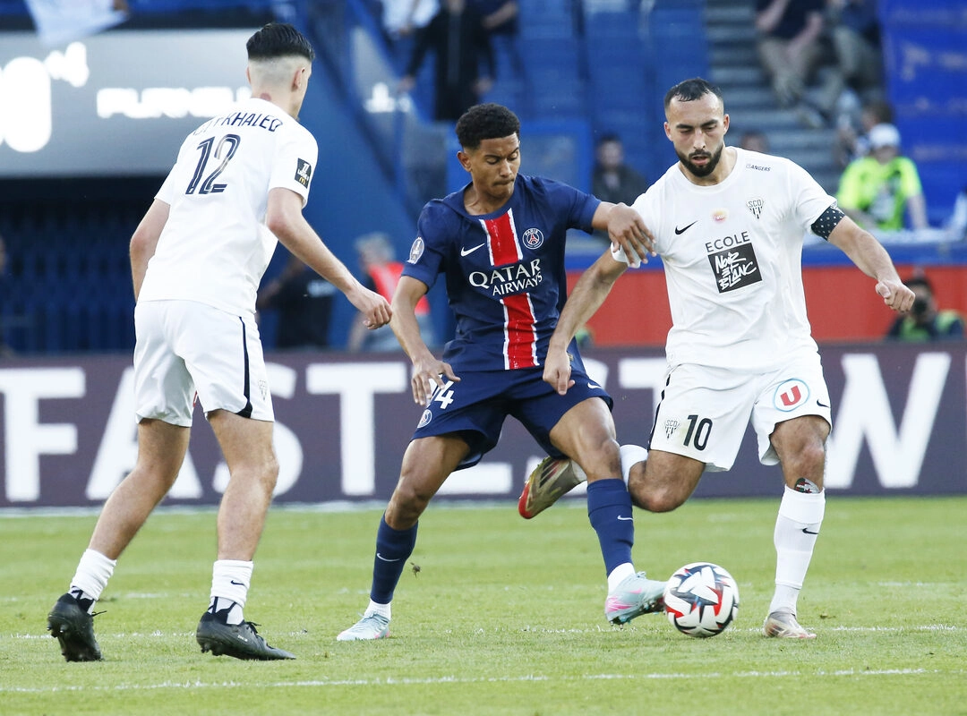 Angers vs PSG - Chênh lệch đẳng cấp