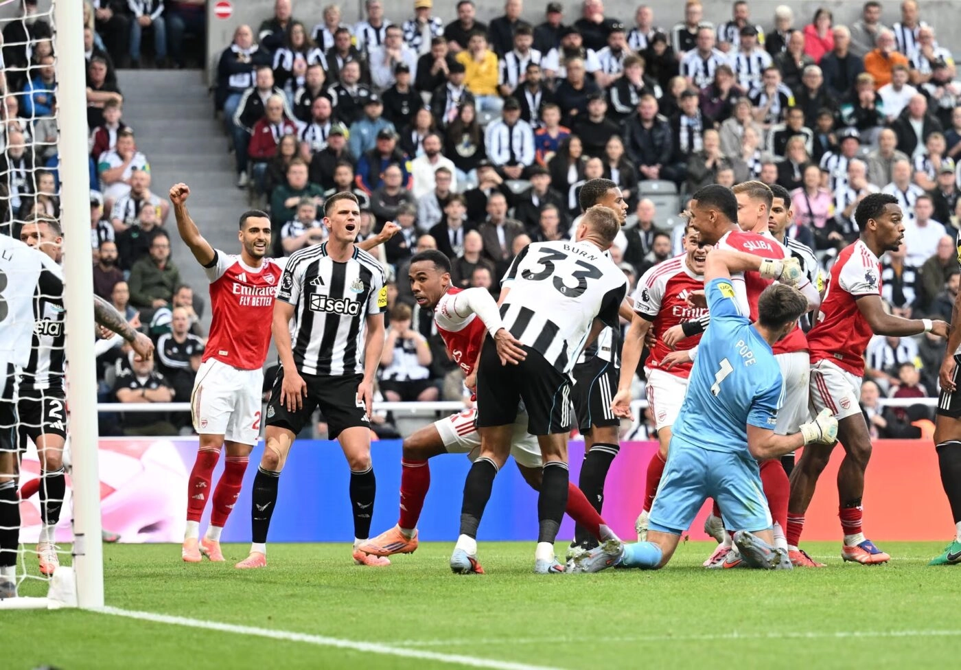 Soi kèo trận đấu Arsenal vs Newcastle - Vòng 34 Ngoại Hạng Anh